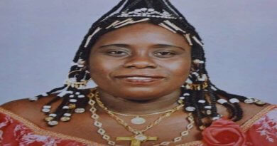 LA VIE COMPLIQUÉE Lewis Meliano